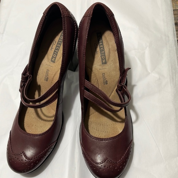 Clark’s Collection Claeson Tilly Mary Jane heels - Picture 1 of 7